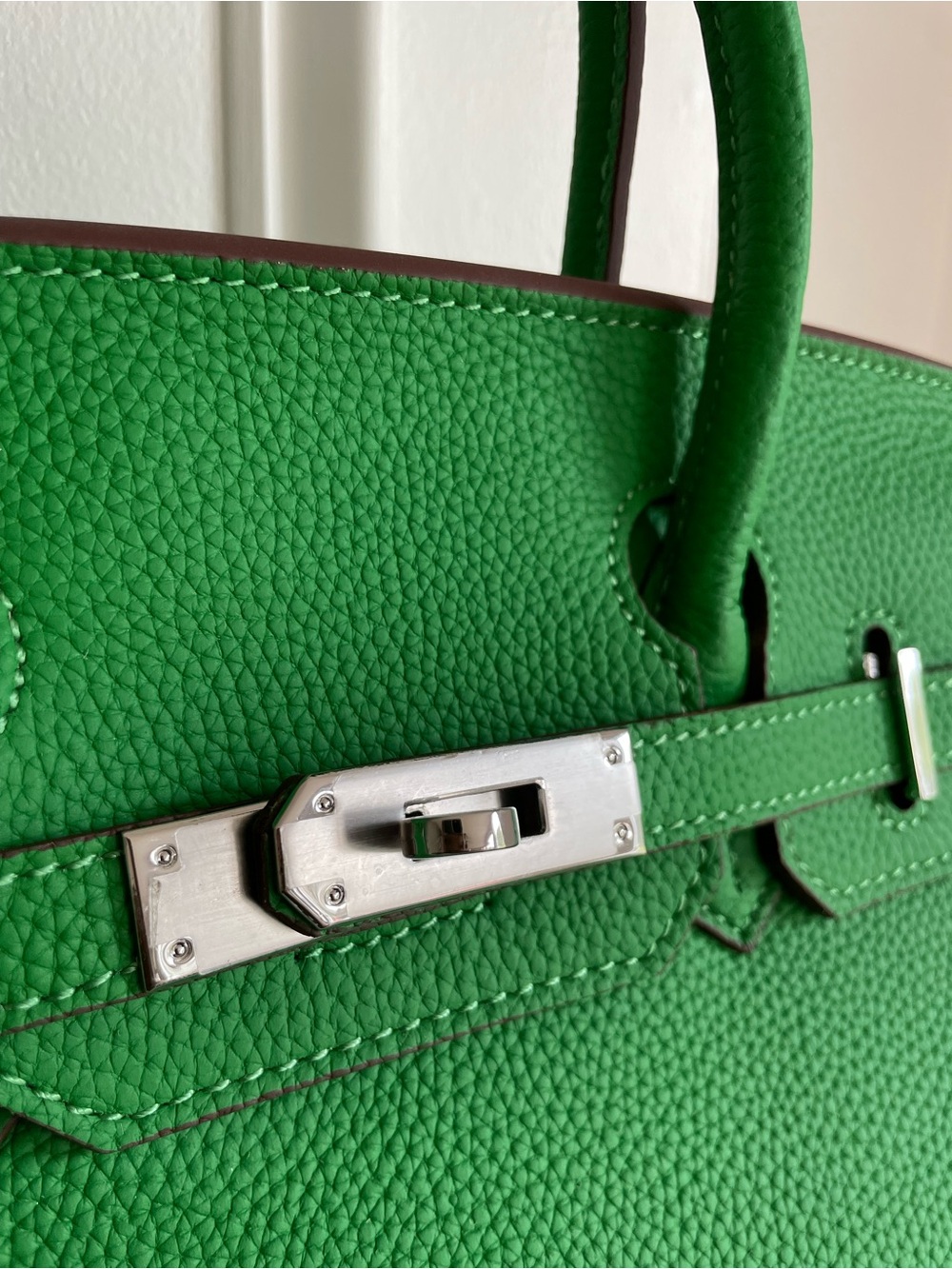 The Ellington 30 - Green - Top-Handle Satchel Bag - Picture 7 of 11